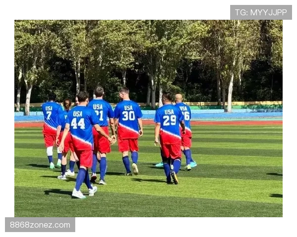 美国国家男子足球队近期通过热身赛考察阵容深度与新人状态